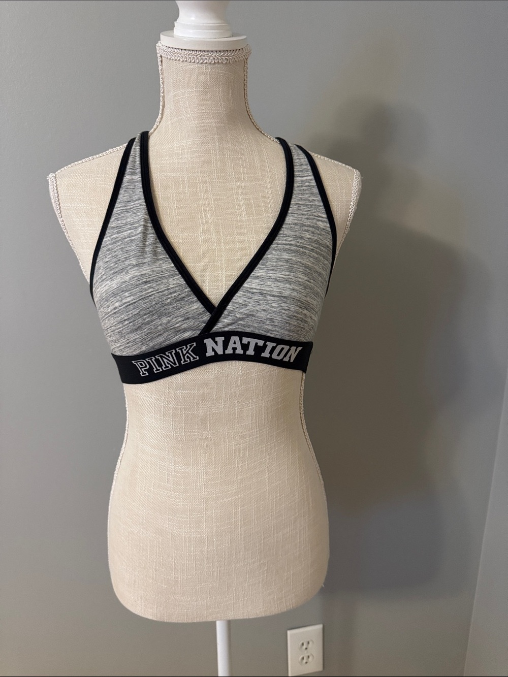 PINK Victoria's Secret Heather Gray & Black Sports Bralette